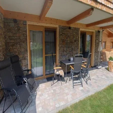 Apartment In With Garden *