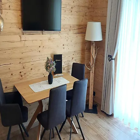 In With Garden Appartement *